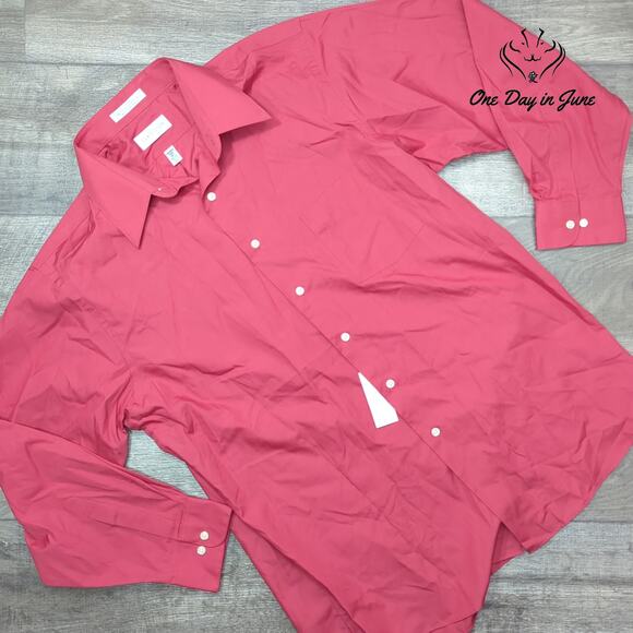 Van Heusen Long Sleeve Button Down Shirt Size 16.5 (32/33) - Picture 1 of 5